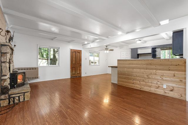 5980 Pony Express Trl, Pollock Pines, CA 95726