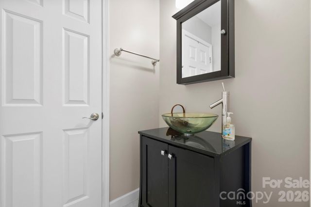 11 Starlight Drive, Black Mountain, NC 28711