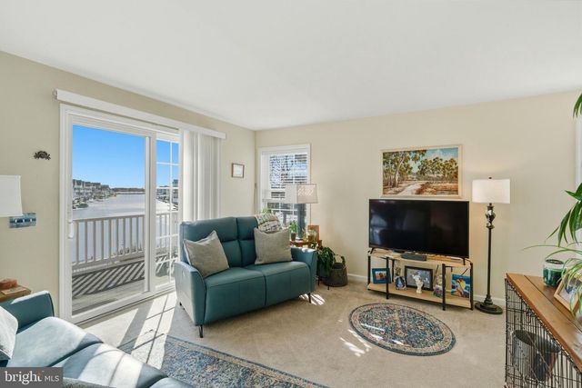 154 N SPINNAKER DR, Little Egg Harbor Twp, NJ 08087