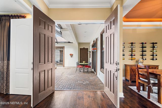 200 FLORES Way, St. Johns, FL 32259