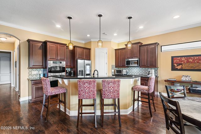 200 FLORES Way, St. Johns, FL 32259