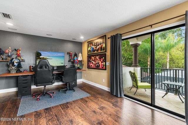 200 FLORES Way, St. Johns, FL 32259