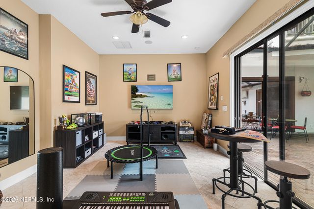 200 FLORES Way, St. Johns, FL 32259