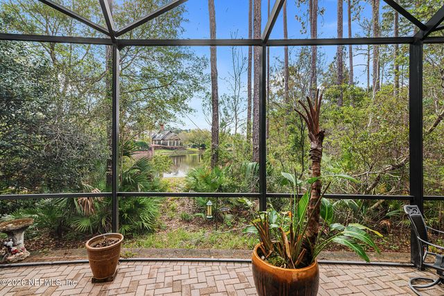 200 FLORES Way, St. Johns, FL 32259