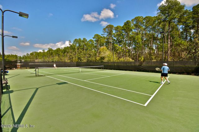 200 FLORES Way, St. Johns, FL 32259