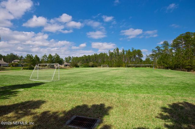 200 FLORES Way, St. Johns, FL 32259