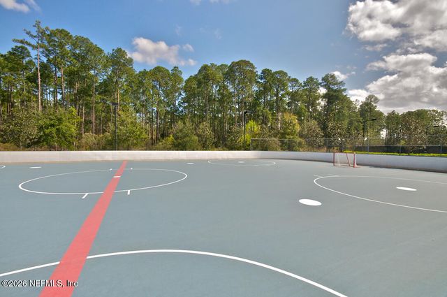 200 FLORES Way, St. Johns, FL 32259