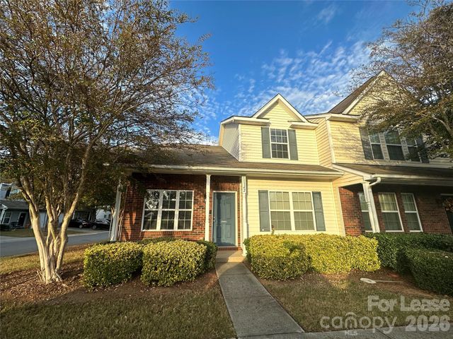 11142 Derryrush Drive, Charlotte, NC 28213
