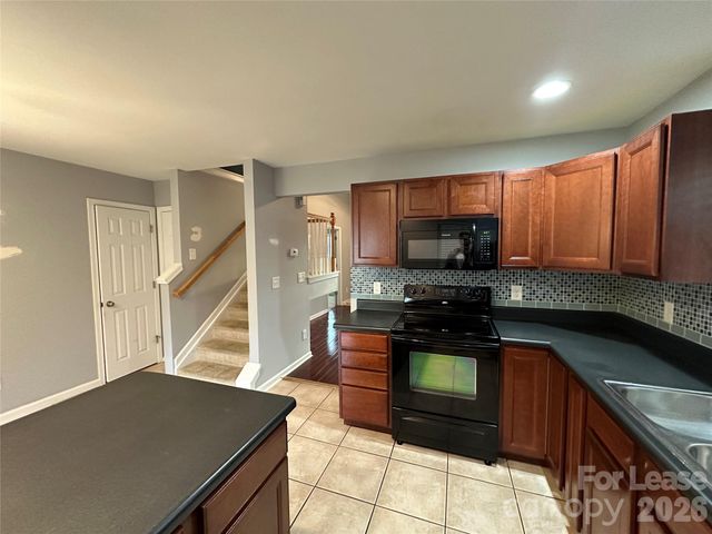 11142 Derryrush Drive, Charlotte, NC 28213