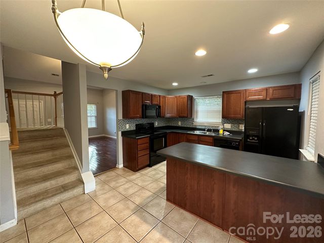 11142 Derryrush Drive, Charlotte, NC 28213