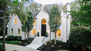 8 Sneed Drive, Taylors, SC 29687