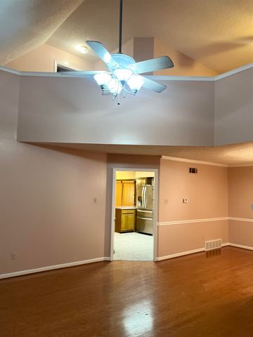 7407 HEATHER KNOLL CV, Memphis, TN 38125