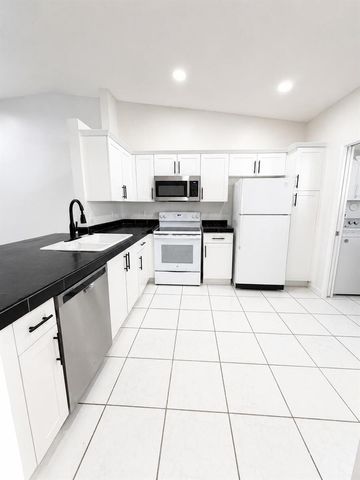 6356 Pointe Pleasant Circle G, Delray Beach, FL 33484