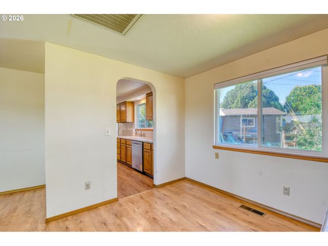1107 Sw 23RD St, Pendleton, OR 97801