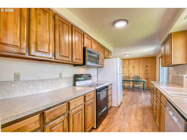 1107 Sw 23RD St, Pendleton, OR 97801