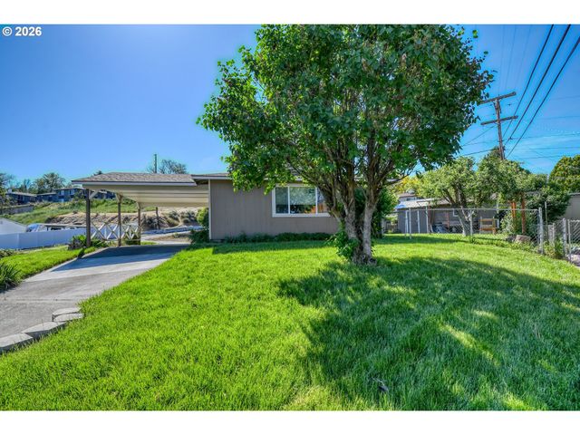1107 Sw 23RD St, Pendleton, OR 97801