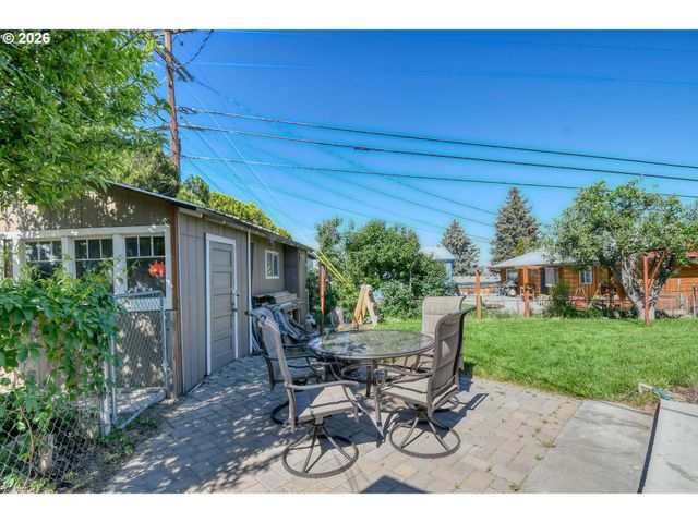 1107 Sw 23RD St, Pendleton, OR 97801