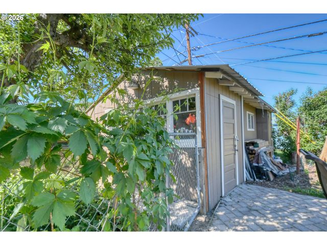 1107 Sw 23RD St, Pendleton, OR 97801