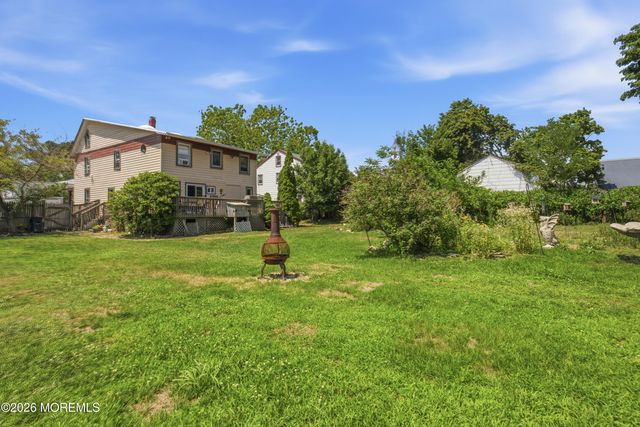 674 E Bay Avenue, Barnegat, NJ 08005