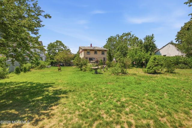 674 E Bay Avenue, Barnegat, NJ 08005