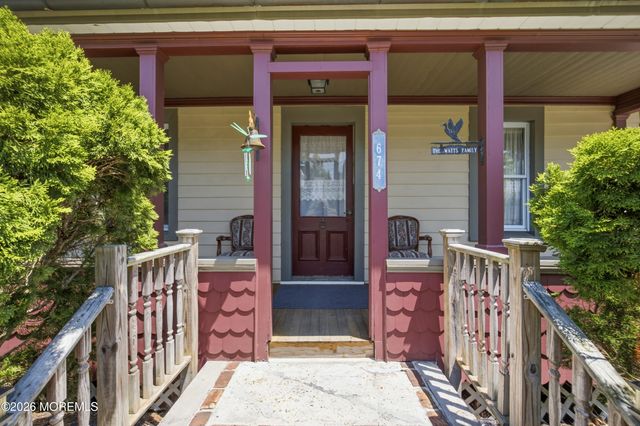 674 E Bay Avenue, Barnegat, NJ 08005