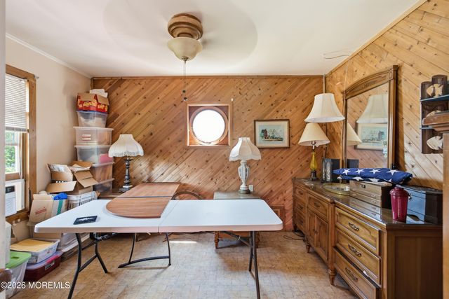 674 E Bay Avenue, Barnegat, NJ 08005