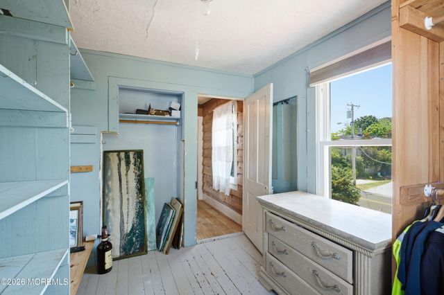674 E Bay Avenue, Barnegat, NJ 08005