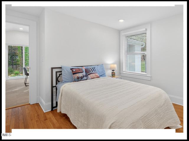 100 Eastwood Lake Road, Chapel Hill, NC 27514