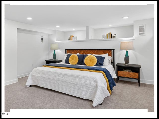 100 Eastwood Lake Road, Chapel Hill, NC 27514