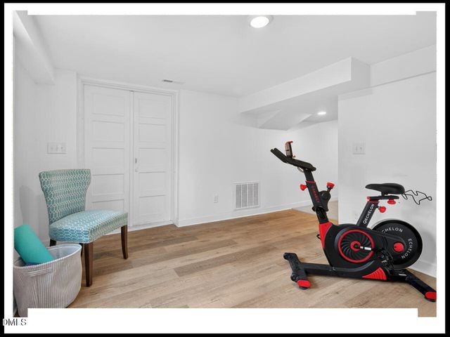 100 Eastwood Lake Road, Chapel Hill, NC 27514