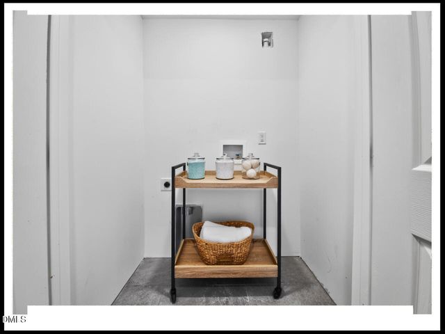 100 Eastwood Lake Road, Chapel Hill, NC 27514