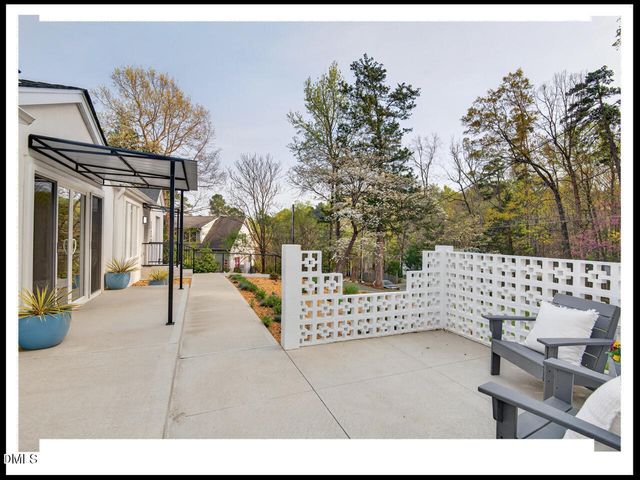 100 Eastwood Lake Road, Chapel Hill, NC 27514