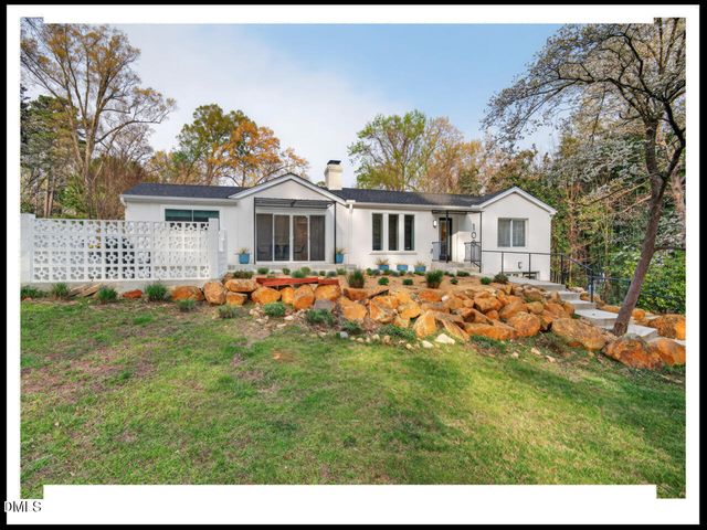 100 Eastwood Lake Road, Chapel Hill, NC 27514