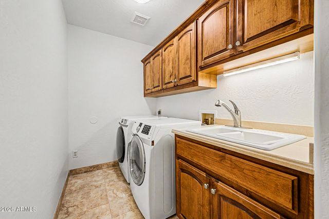 4936 W Buckskin Trail, Phoenix, AZ 85083