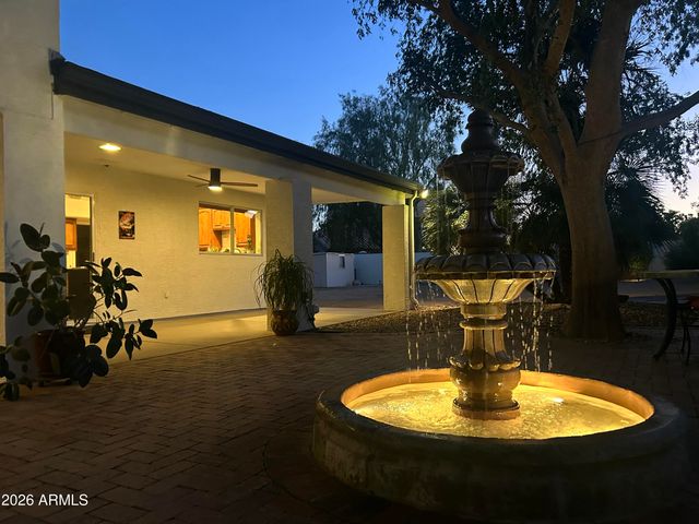 4936 W Buckskin Trail, Phoenix, AZ 85083