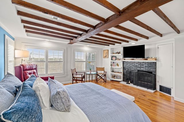 7 Lee 3, Marblehead, MA 01945
