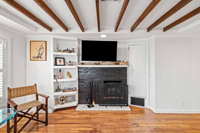 7 Lee 3, Marblehead, MA 01945