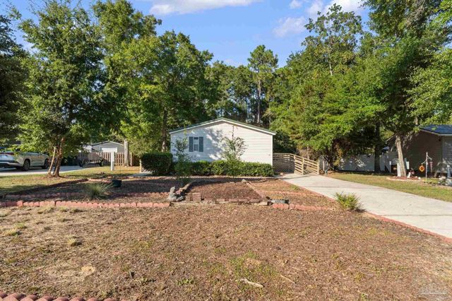 1844 Suavez Dr, Lillian, AL 36549