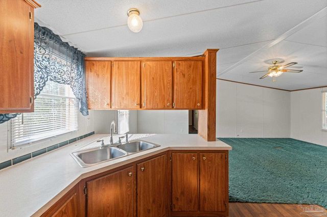 1844 Suavez Dr, Lillian, AL 36549