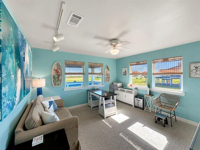 808 Pinata Drive, Crystal Beach, TX 77650