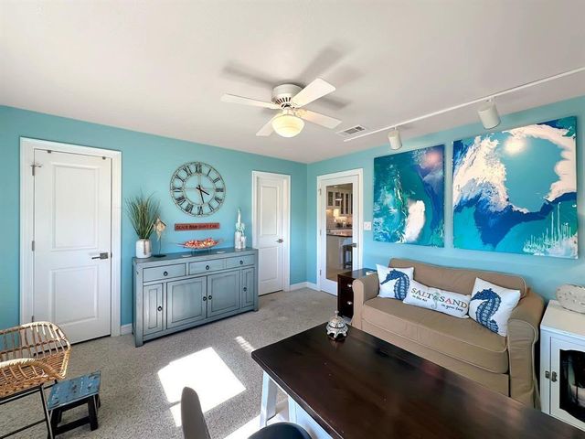 808 Pinata Drive, Crystal Beach, TX 77650