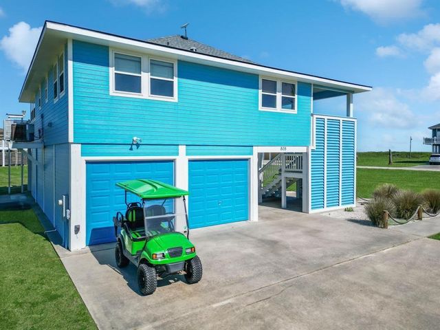 808 Pinata Drive, Crystal Beach, TX 77650