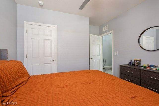 10313 Silver Pond LN, Lehigh Acres, FL 33936