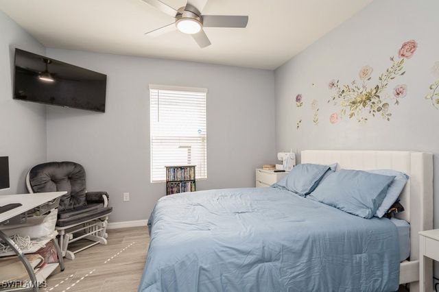 10313 Silver Pond LN, Lehigh Acres, FL 33936