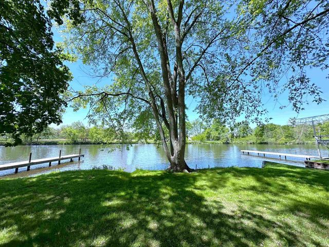 7708 N Barekman Court, Monticello, IN 47960