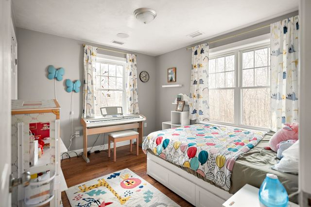 7 Gem Ave 7, Boston, MA 02135