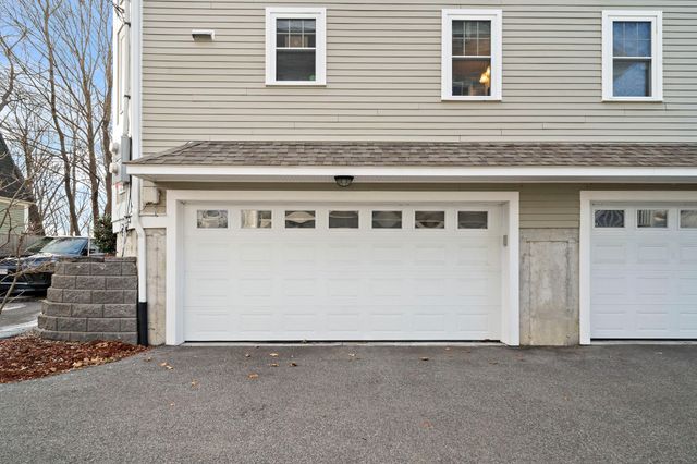 7 Gem Ave 7, Boston, MA 02135