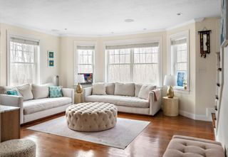 7 Gem Ave 7, Boston, MA 02135