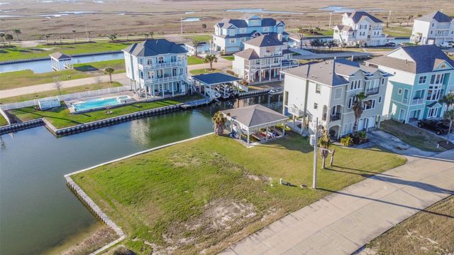 8 Fleming, Hitchcock, TX 77563