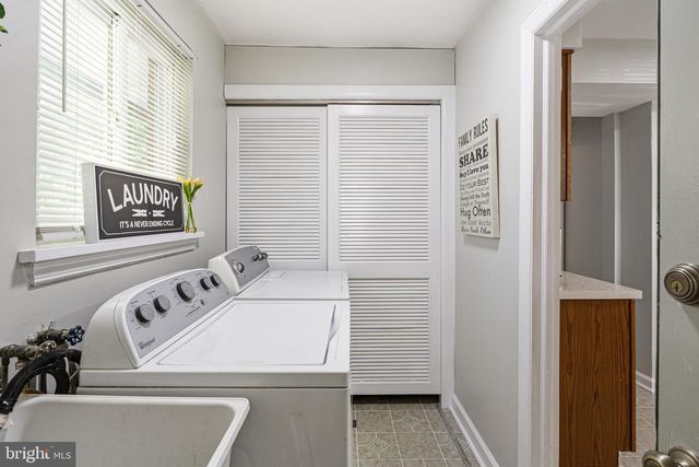 225 BRADLEY AVE, Haddonfield, NJ 08033